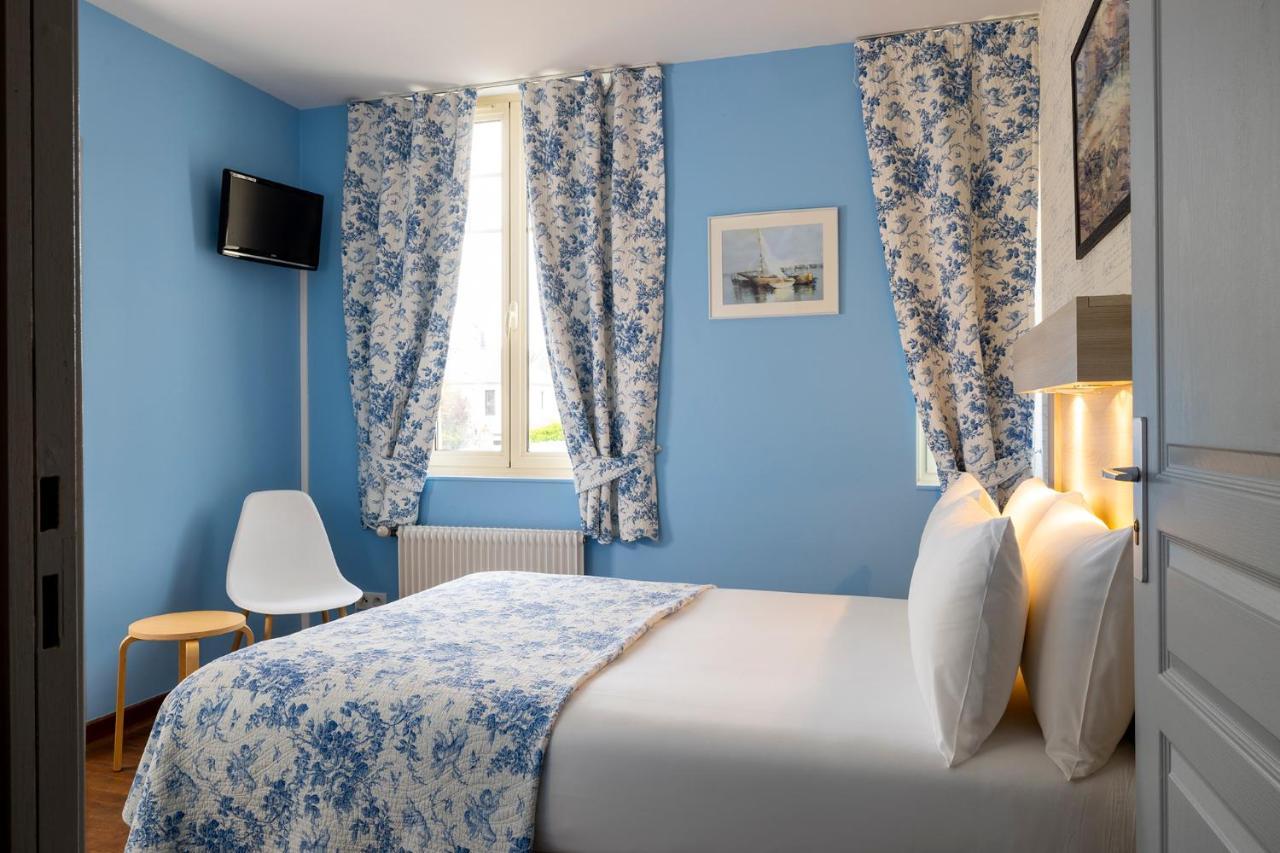 Hotel De Lion Sur Mer Buitenkant foto
